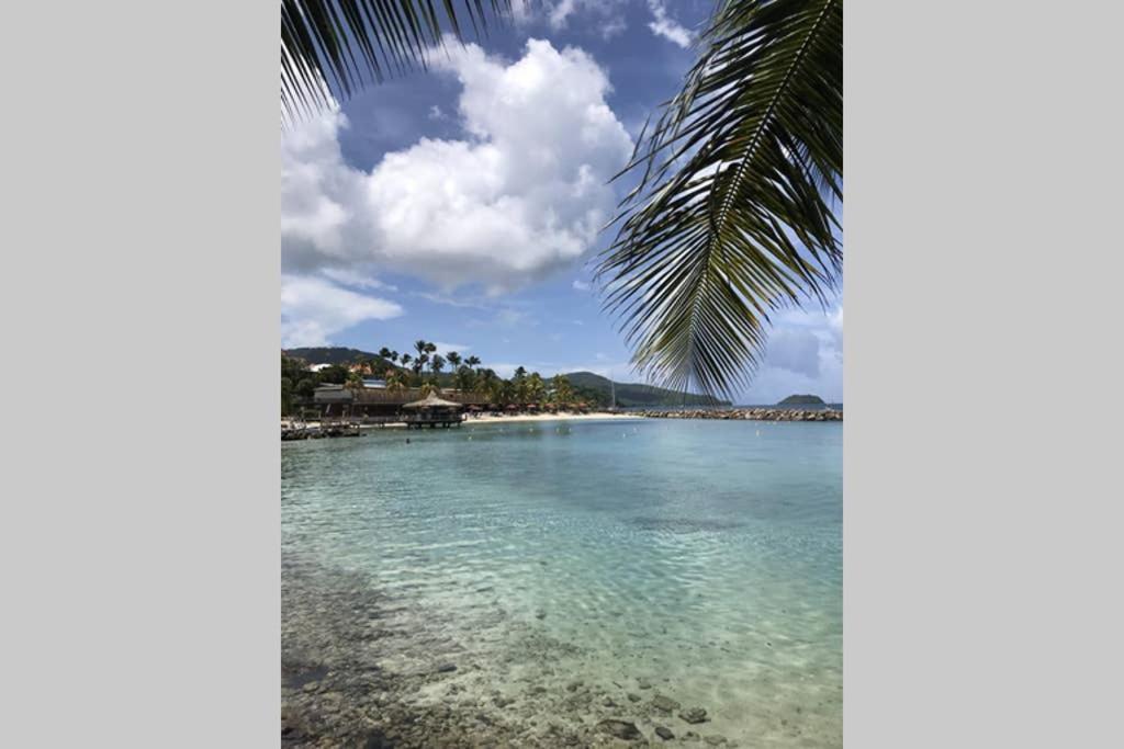 Appartement en résidence 50m plage Les Trois-Ilets Extérieur photo